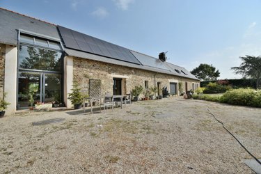 Maison a vendre Vallons de l'Erdre 44540 Loire-Atlantique 256 m2 8 pièces 517000 euros