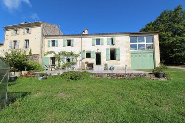 Maison a vendre La Chapelle-des-Pots 17100 Charente-Maritime 183 m2 7 pièces 299022 euros