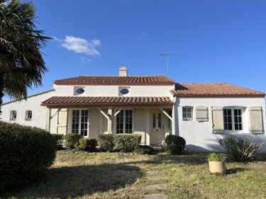 Maison a vendre Luçon 85400 Vendée 106 m2 5 pièces 228700 euros