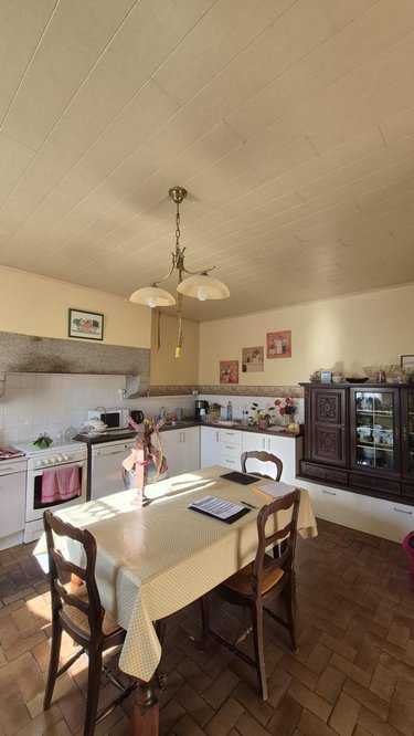 Maison a vendre Plougourvest 29400 Finistère 179 m2 7 pièces 116050 euros