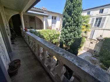 Maison a vendre Saintes 17100 Charente-Maritime 350 m2 13 pièces 988000 euros