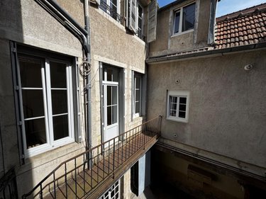 Location appartement Dole 39100 Jura 99 m2 4 pièces 900 euros
