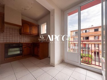 Appartement a vendre Nyons 26110 Drôme 65 m2 3 pièces 149000 euros