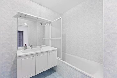 Appartement a vendre Ferney-Voltaire 01210 Ain 165 m2 6 pièces 750000 euros