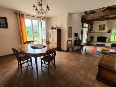 Maison a vendre Pierrelatte 26700 Drôme 252 m2 10 pièces 376200 euros