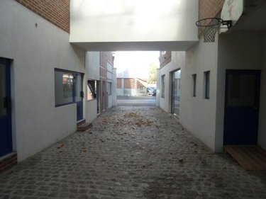 Location fonds et murs commerciaux Cambrai 59400 Nord 187 m2  1850 euros