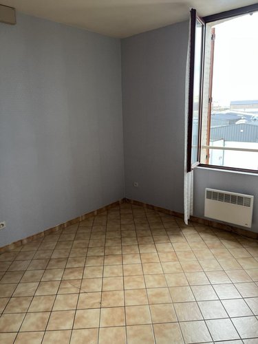Immeuble a vendre Épernay 51200 Marne 141 m2  196100 euros