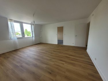 Appartement a vendre Sablé-sur-Sarthe 72300 Sarthe 90 m2 4 pièces 141750 euros