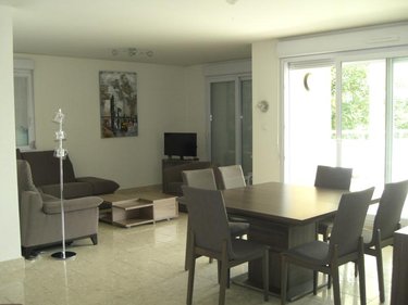 Location appartement Chalon-sur-Saône 71100 Saône-et-Loire 107 m2 5 pièces 1050 euros