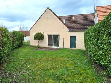 Location maison Châtenoy-le-Royal 71880 Saône-et-Loire 102 m2 4 pièces 955 euros