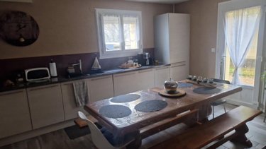 Location maison Châtenoy-le-Royal 71880 Saône-et-Loire 132 m2 5 pièces 1150 euros