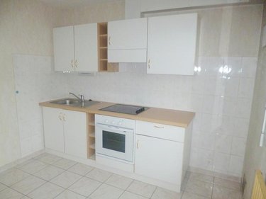 Location appartement Bourg-en-Bresse 01000 Ain 39 m2 1 pièce 505 euros