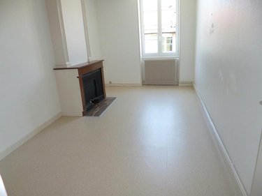 Location appartement Bourg-en-Bresse 01000 Ain 62 m2 3 pièces 515 euros