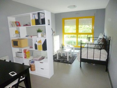 Location appartement Bourg-en-Bresse 01000 Ain 28 m2 1 pièce 380 euros