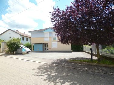 Location appartement Bourg-en-Bresse 01000 Ain 28 m2 1 pièce 380 euros