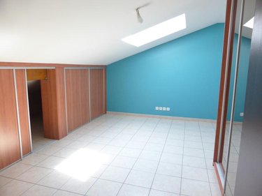Location appartement Bourg-en-Bresse 01000 Ain 75 m2 3 pièces 850 euros