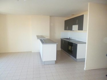 Location appartement Bourg-en-Bresse 01000 Ain 60 m2 3 pièces 615 euros