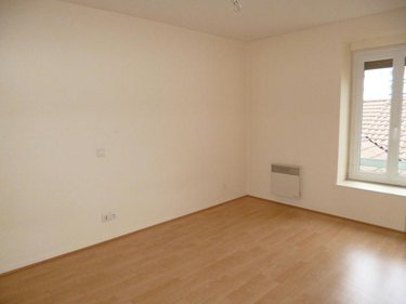 Location appartement Bourg-en-Bresse 01000 Ain 60 m2 3 pièces 615 euros