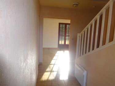 Location maison Arcisses 28400 Eure-et-Loir 100 m2 4 pièces 870 euros
