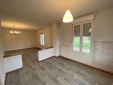 Location appartement Cuiseaux 71480 Saône-et-Loire 105 m2 4 pièces 467 euros
