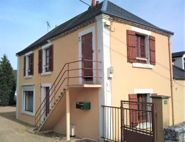 Location appartement Arcisses 28400 Eure-et-Loir 59 m2 3 pièces 410 euros