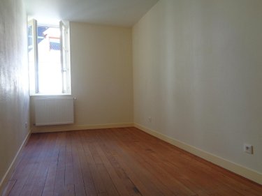 Location appartement Chalon-sur-Saône 71100 Saône-et-Loire 103 m2 4 pièces 760 euros