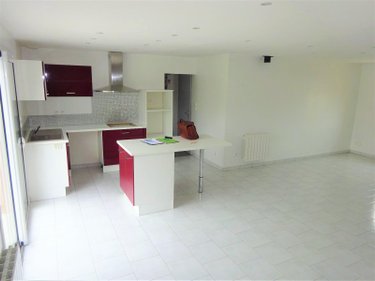 Location maison Nogent-le-Rotrou 28400 Eure-et-Loir 91 m2 5 pièces 860 euros
