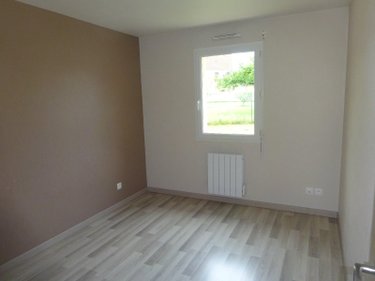 Location maison Nogent-le-Rotrou 28400 Eure-et-Loir 91 m2 5 pièces 860 euros