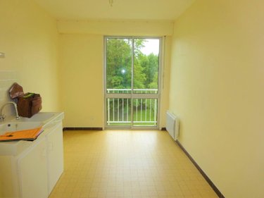 Location appartement Nogent-le-Rotrou 28400 Eure-et-Loir 63 m2 3 pièces 572 euros