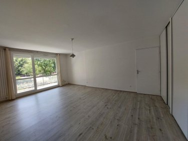 Location appartement Bourg-en-Bresse 01000 Ain 64 m2 2 pièces 590 euros