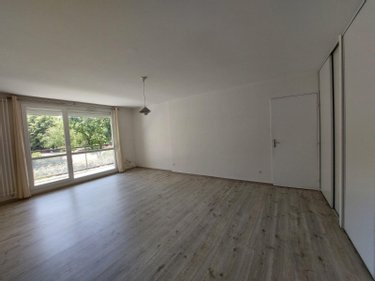 Location appartement Bourg-en-Bresse 01000 Ain 64 m2 2 pièces 815 euros