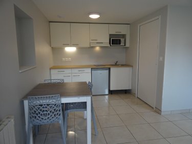 Location appartement Bourg-en-Bresse 01000 Ain 19 m2 1 pièce 515 euros