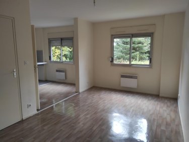 Location appartement Bourg-en-Bresse 01000 Ain 31 m2 1 pièce 440 euros
