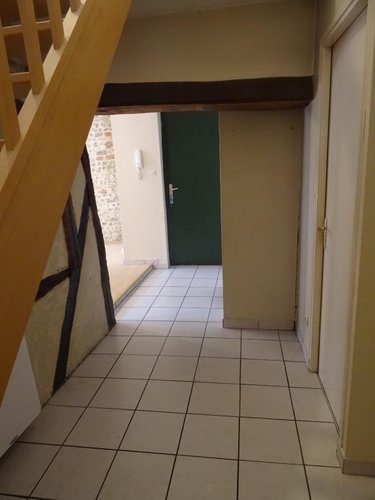 Location appartement Bourg-en-Bresse 01000 Ain 73 m2 4 pièces 600 euros
