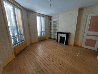 Immeuble a vendre Attigny 08130 Ardennes 200 m2  197072 euros
