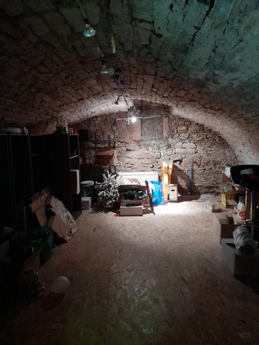 Location fonds et murs commerciaux Dijon 21000 Côte-d'Or  630 euros