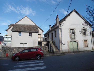 Immeuble a vendre Argentat-sur-Dordogne 19400 Corrèze 400 m2  130122 euros