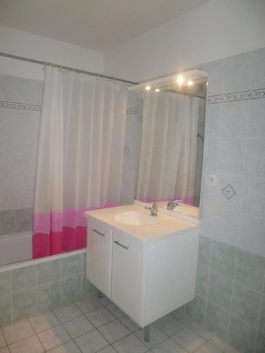 Location appartement Bourg-en-Bresse 01000 Ain 70 m2 3 pièces 785 euros