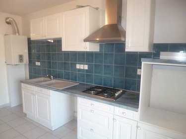 Location appartement Bourg-en-Bresse 01000 Ain 70 m2 3 pièces 785 euros