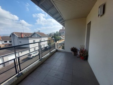 Location appartement Bourg-en-Bresse 01000 Ain 76 m2 3 pièces 870 euros