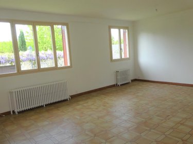 Location maison Nogent-le-Rotrou 28400 Eure-et-Loir 65 m2 3 pièces 650 euros