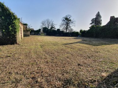Divers a vendre Montmirail 72320 Sarthe 600 m2  158600 euros