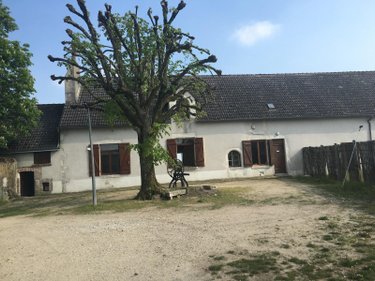 Location maison Dry 45370 Loiret 181 m2 6 pièces 780 euros