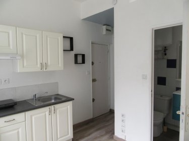 Location appartement Rennes 35000 Ille-et-Vilaine 12 m2 1 pièce 420 euros