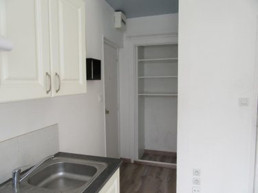 Location appartement Rennes 35000 Ille-et-Vilaine 12 m2 1 pièce 420 euros