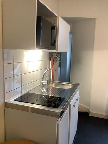 Location appartement Reims 51100 Marne 22 m2 1 pièce 400 euros