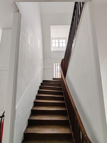 Immeuble a vendre Guingamp 22200 Côtes-d'Armor 515 m2  518500 euros
