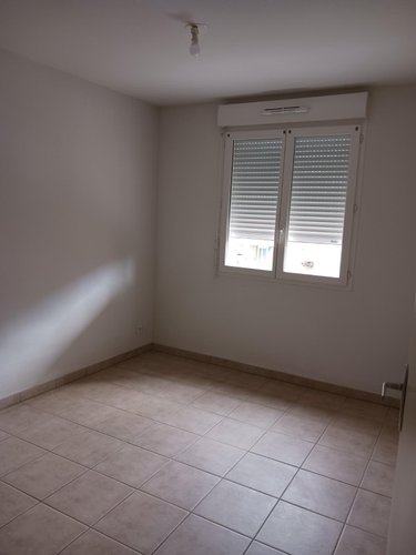 Location appartement La Rivière-Saint-Sauveur 14600 Calvados 41 m2 1 pièce 600 euros