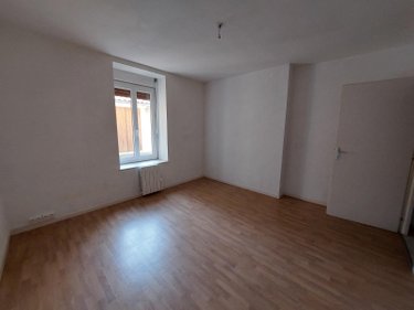 Location appartement Bourg-en-Bresse 01000 Ain 44 m2 1 pièce 475 euros