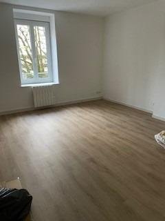 Location appartement Bourg-en-Bresse 01000 Ain 44 m2 1 pièce 475 euros